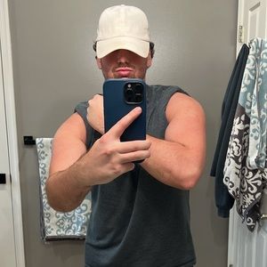 Meet your Posher, Nicholas